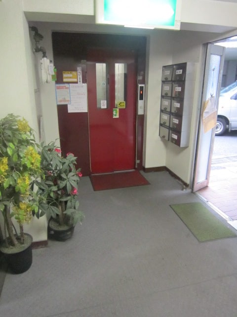 アサヒマンションの物件外観写真