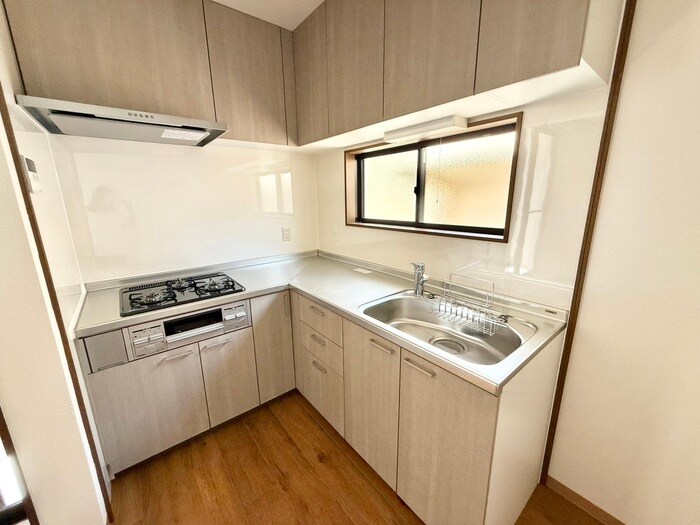 寝屋川市高宮新町戸建の物件内観写真