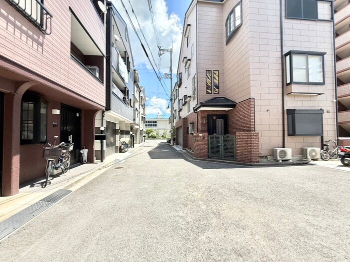 寝屋川市高宮新町戸建の物件外観写真