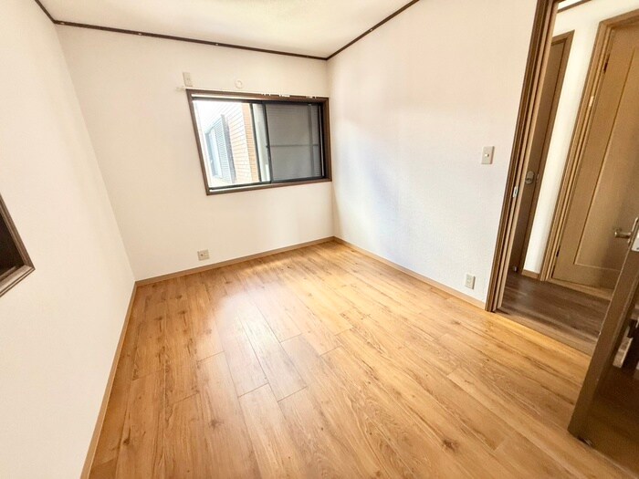 寝屋川市高宮新町戸建の物件内観写真