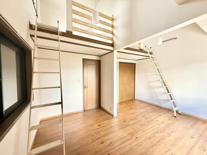 寝屋川市高宮新町戸建の物件内観写真