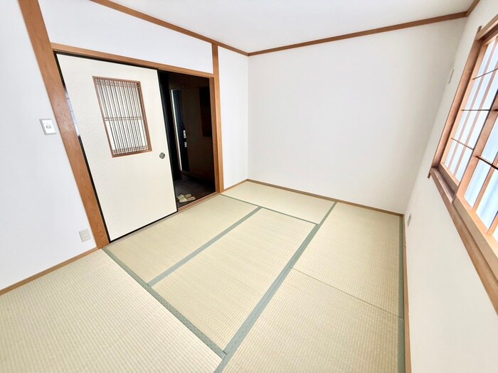 寝屋川市高宮新町戸建の物件内観写真