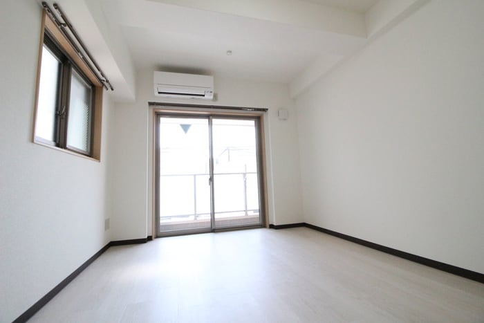 グランディール烏丸の物件内観写真