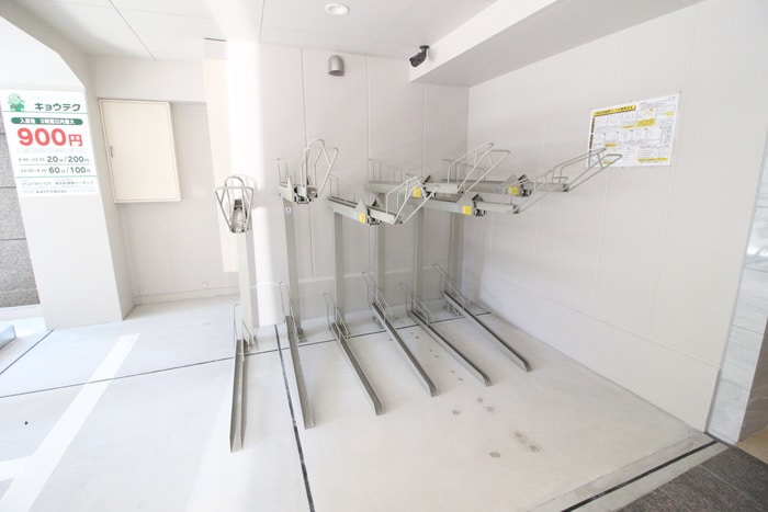 グランディール烏丸の物件外観写真