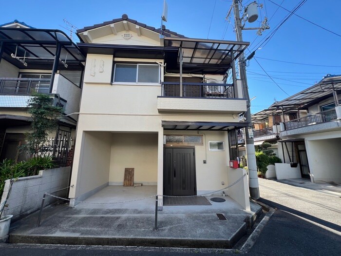 東新町２丁目戸建ての物件外観写真