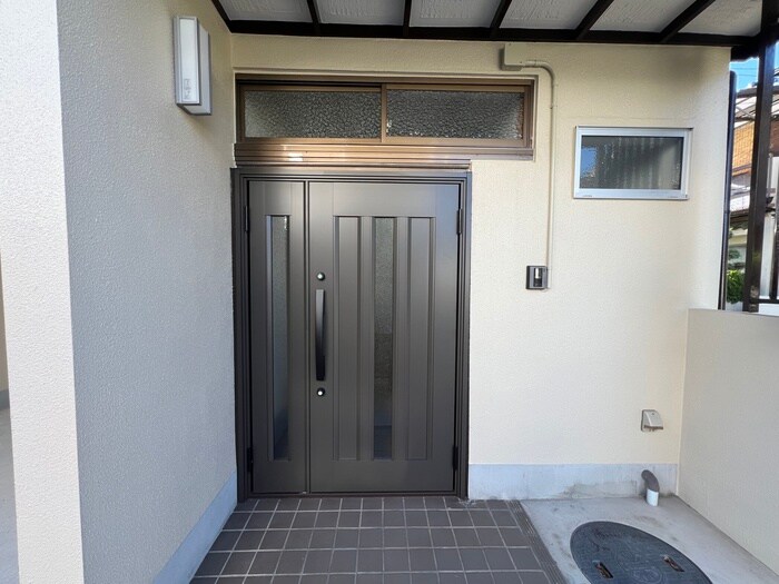 東新町２丁目戸建ての物件外観写真