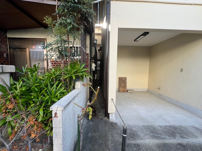 東新町２丁目戸建ての物件外観写真