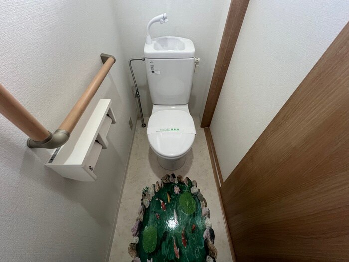 東新町２丁目戸建ての物件内観写真