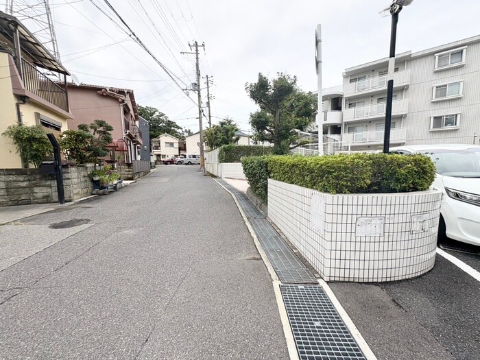 ハイマート舞子坂(201)の物件外観写真