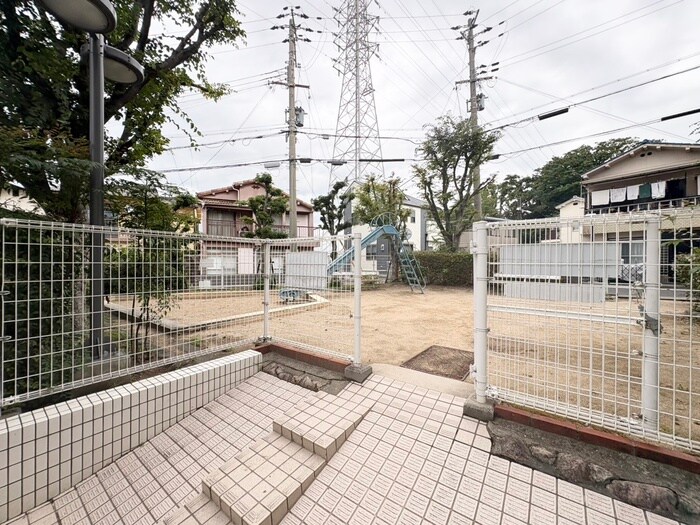 ハイマート舞子坂(201)の物件外観写真