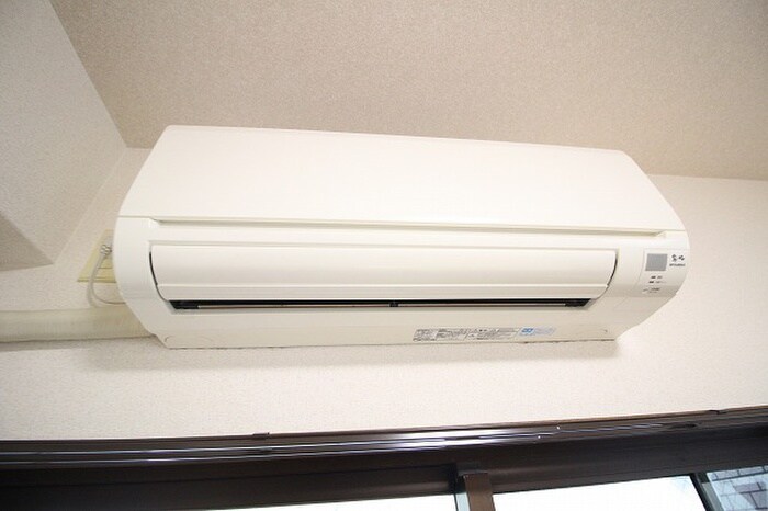 ﾗｲｵﾝｽﾞﾏﾝｼｮﾝ四条堀川(301)の物件内観写真