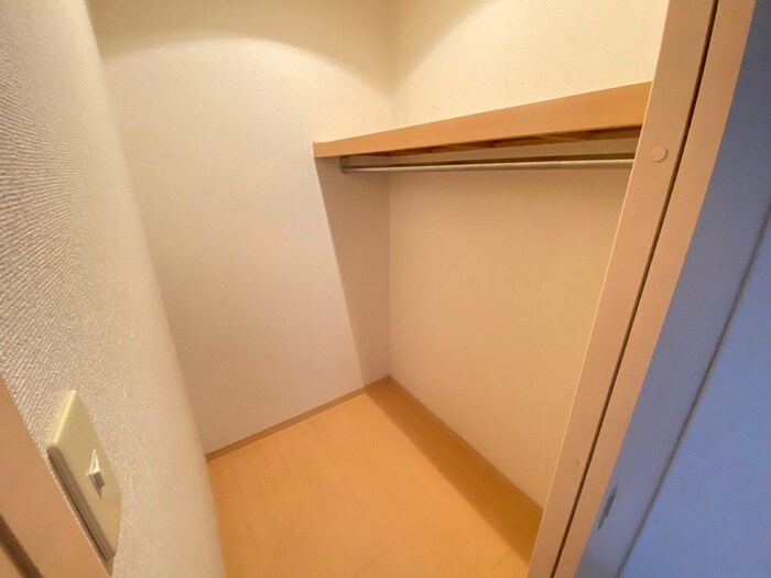 ヴェルドミ－ルマ－ガレットの物件内観写真