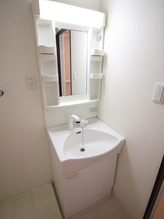 ｸﾞﾚｰｽｺｰﾄ蒲生の物件内観写真