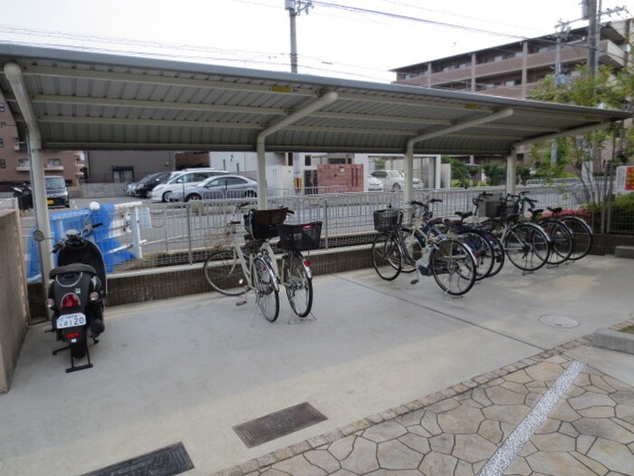 ストラ－ダの物件外観写真