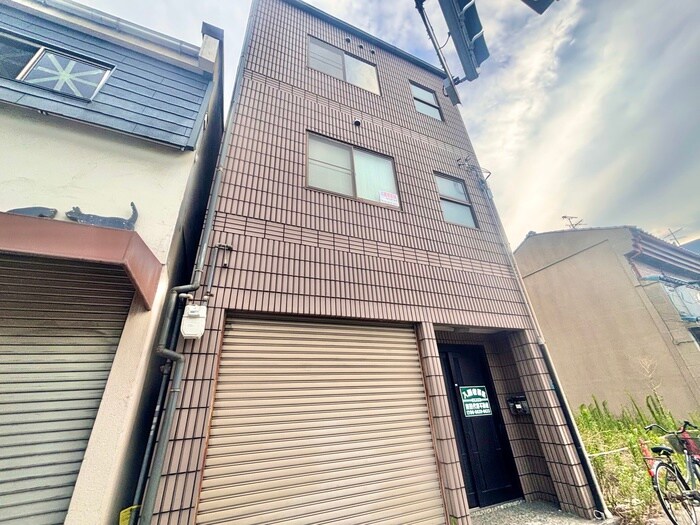 平野上町貸家の物件外観写真