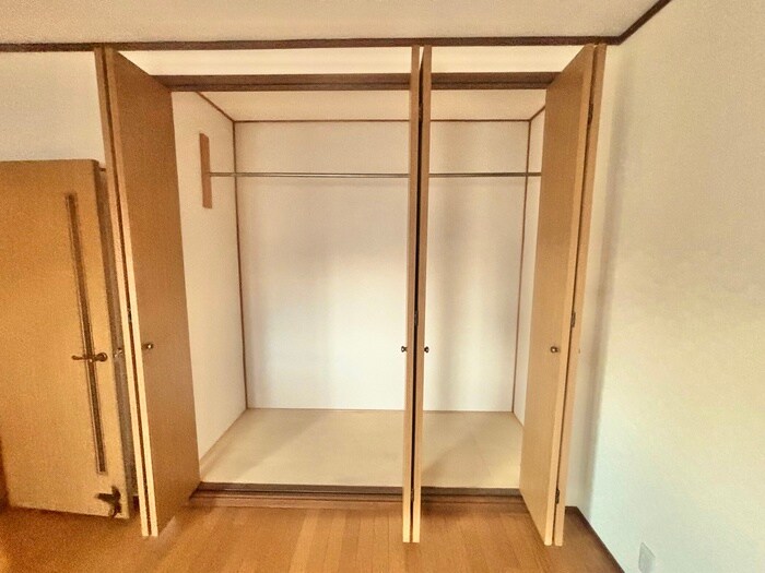 平野上町貸家の物件内観写真