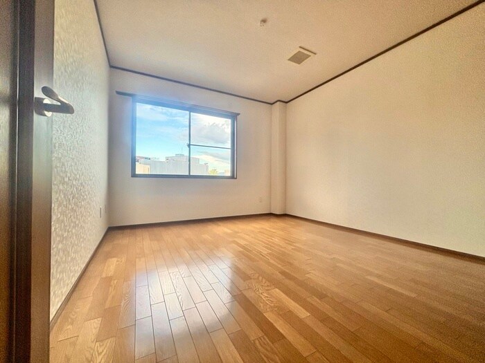 平野上町貸家の物件内観写真