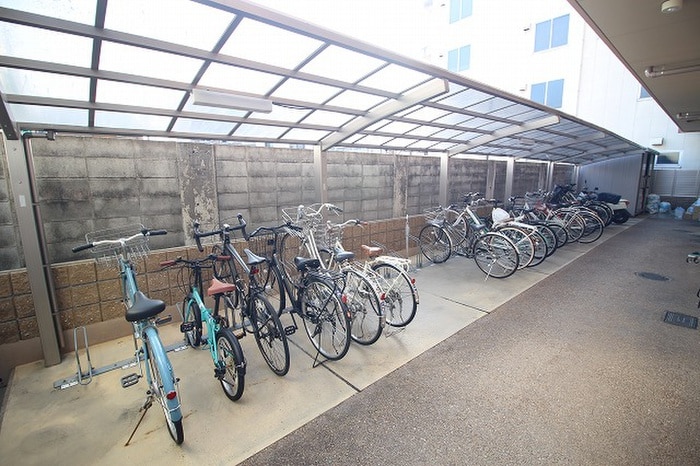 articlesの物件外観写真