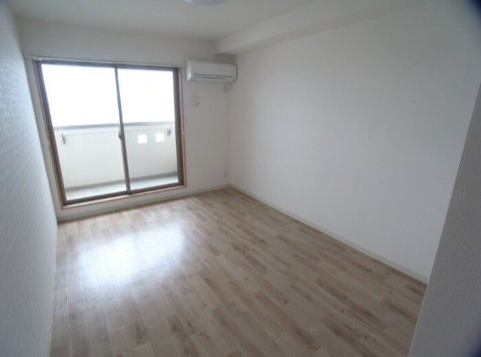 ワコーレヴィータ鷹取駅前の物件内観写真