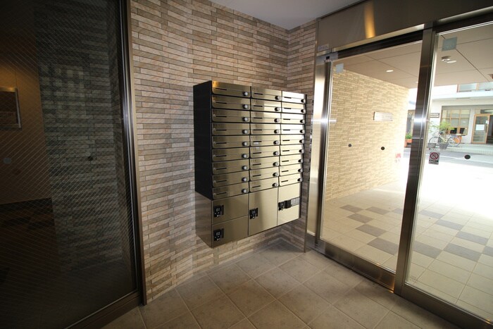 ワコーレヴィータ鷹取駅前の物件外観写真