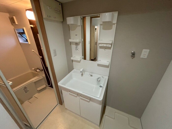 ワコーレヴィータ鷹取駅前の物件内観写真