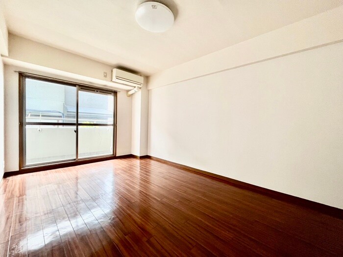 ドミトリィ御池の物件内観写真