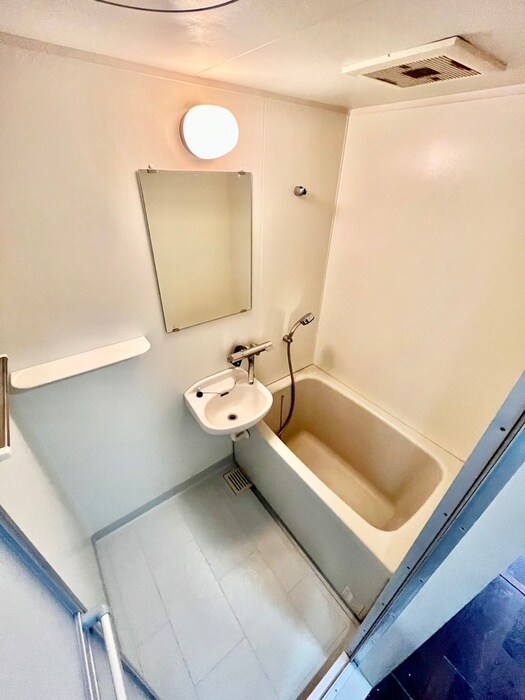 ドミトリィ御池の物件内観写真