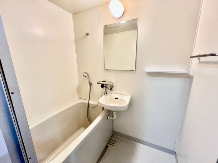 ドミトリィ御池の物件内観写真