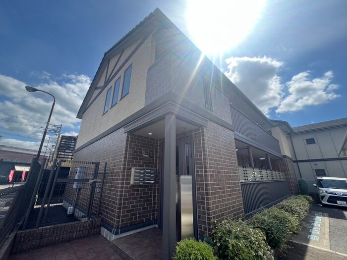 グレイスセゾンの物件外観写真