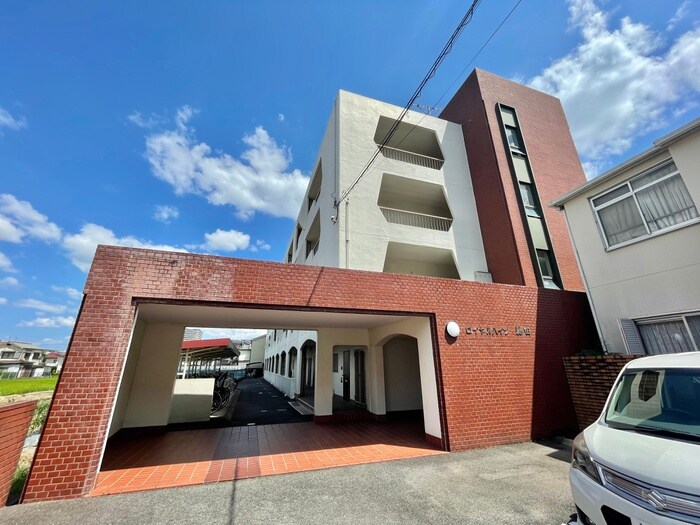 ロイヤルハイツ藤田の物件外観写真