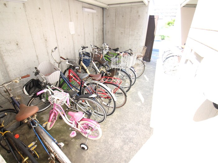 パルティ－ル南が丘の物件外観写真