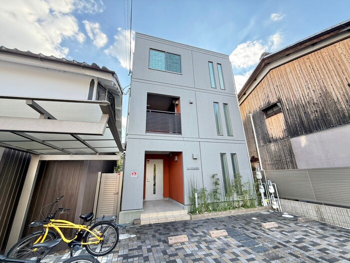 La estacionの物件外観写真