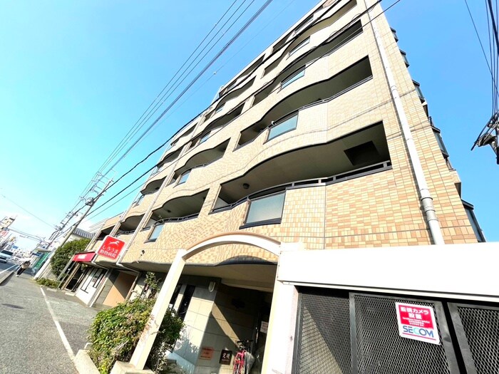 タッチ塚口の物件外観写真