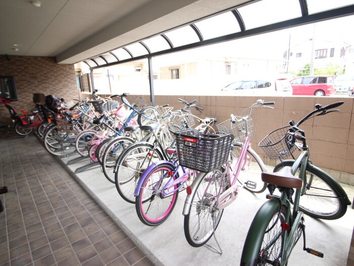 タッチ塚口の物件外観写真