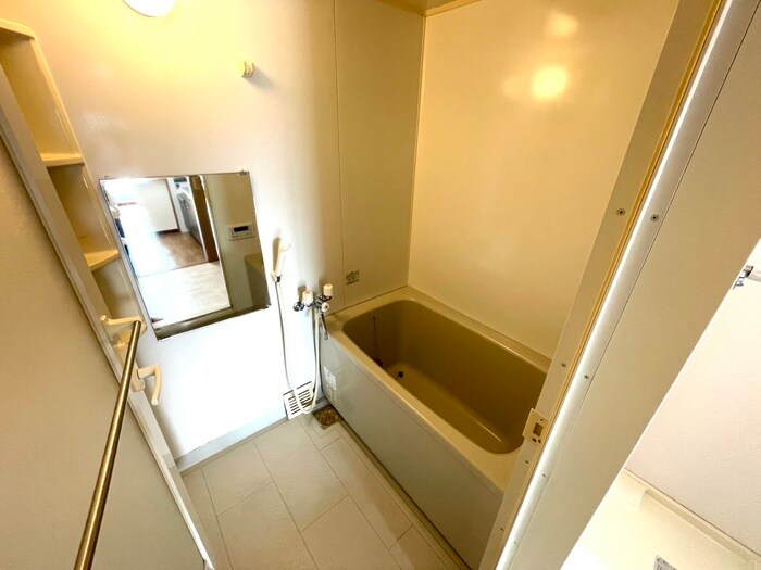 タッチ塚口の物件内観写真