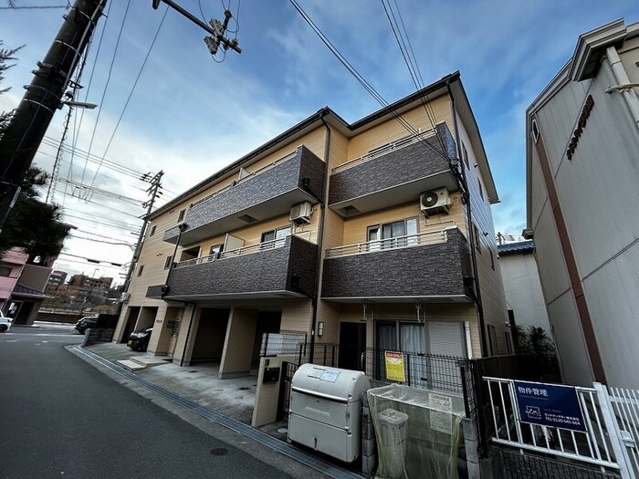 アカシヤの物件外観写真