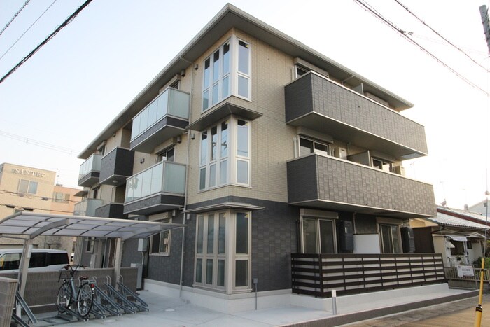 アロース　フェリスの物件外観写真