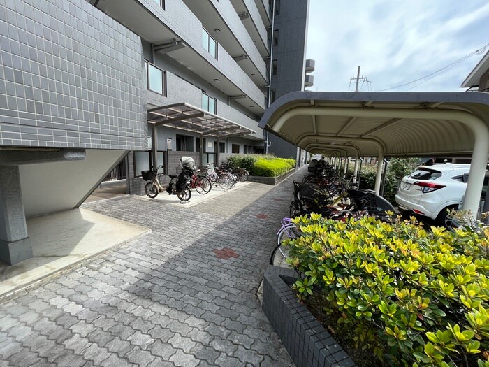 メゾン　プルミエールの物件外観写真