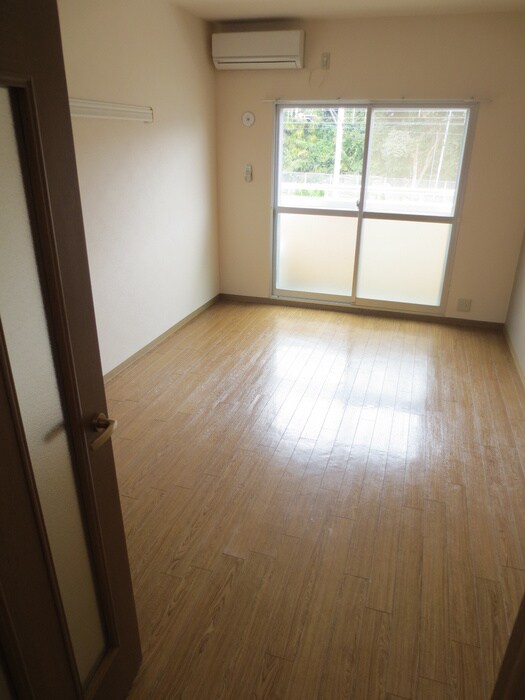 コモド嵯峨の物件内観写真