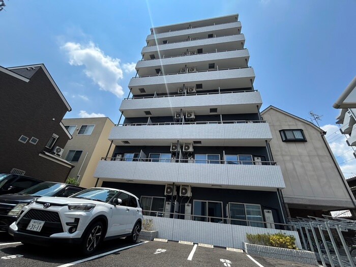 Sky Yaoの物件外観写真