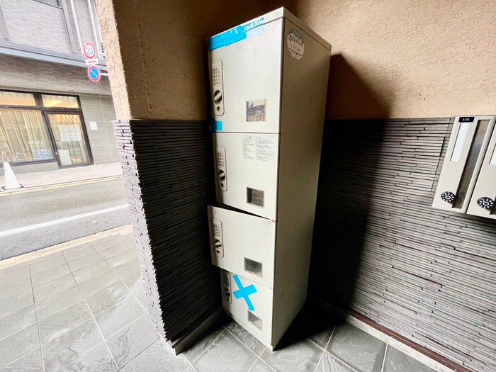 フラッティ七条大橋の物件外観写真