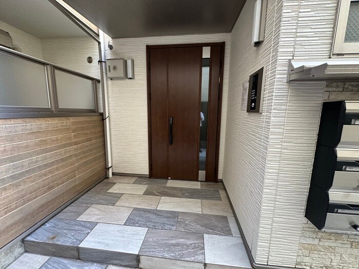 クリエオーレ舎利寺の物件外観写真