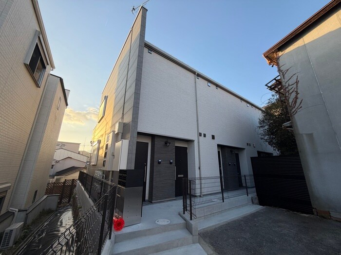 Ｋパラッツォ兵庫五宮町の物件外観写真