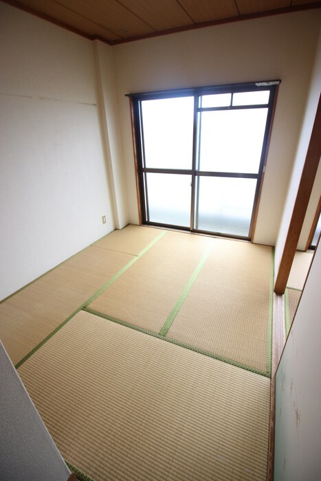 メルヘンハイツ　大久保の物件内観写真