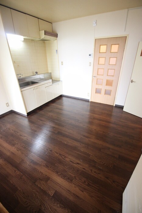 メルヘンハイツ　大久保の物件内観写真