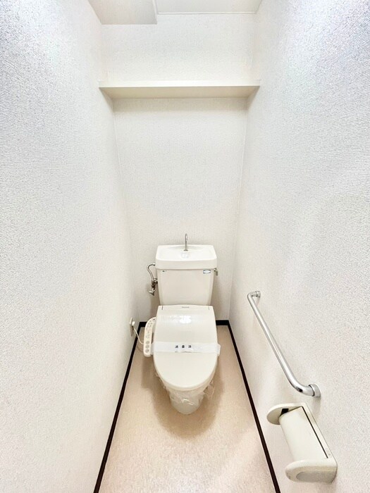 ロイヤル鶴見の物件内観写真