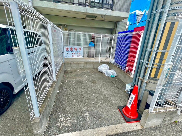 EAST　NAGAREの物件外観写真