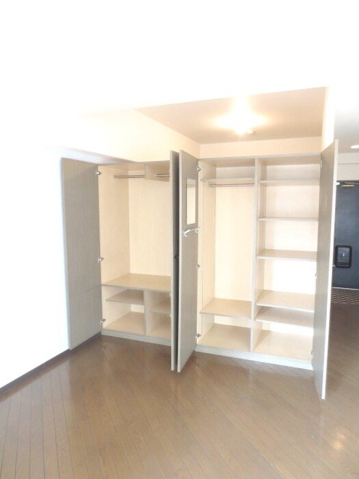 ＮＯＶＡ京橋の物件内観写真