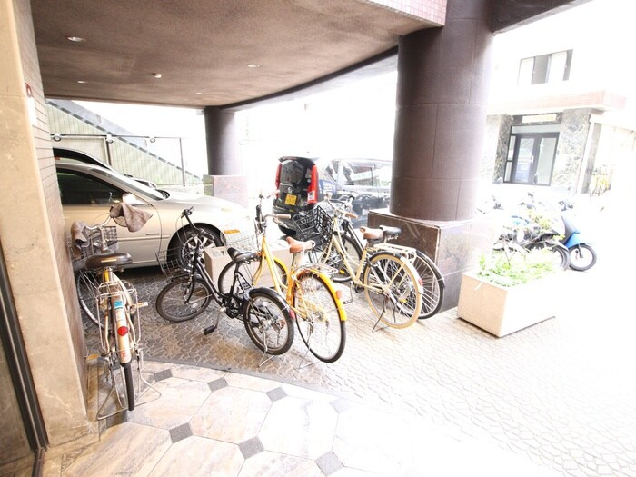 ＮＯＶＡ京橋の物件外観写真