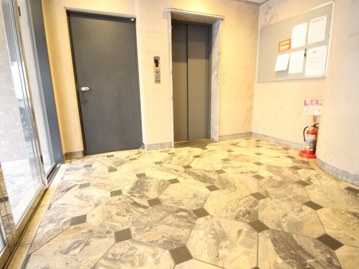 ＮＯＶＡ京橋の物件外観写真